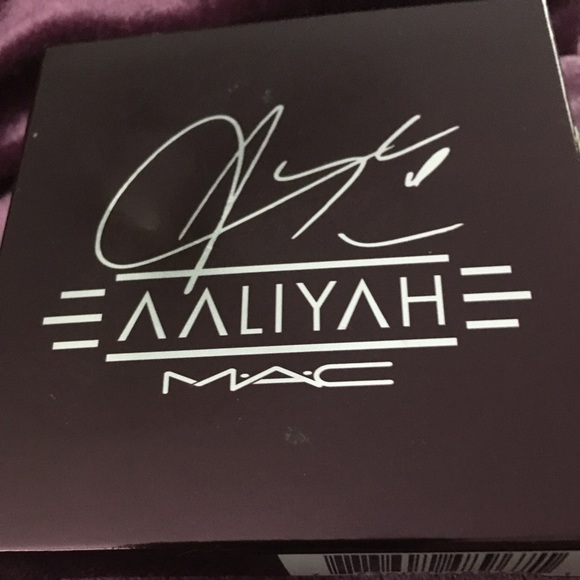 MAC Cosmetics Other - NIB Limited Edition Aaliyah Eyeshadow Palette!